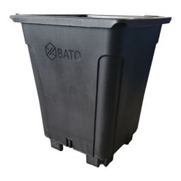 Bato 7L Square Pot With Feet