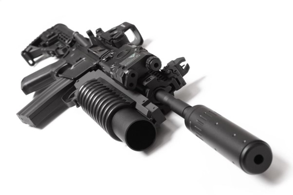 red-dot-assault-rifle-with-red-dot-sight-mounted